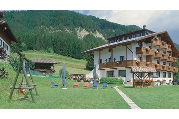 Iталiя Penzión Pozza di Fassa, Екстер'єр